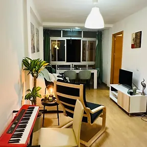 malaga-centro-apartment.hotelsinnerja.org/